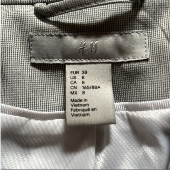 H&M Gray One button Blazer jacket - Picture 3 of 3